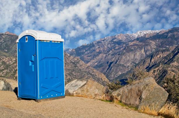 Best VIP or Luxury Restroom Trailers  in Old Fig Garden, CA